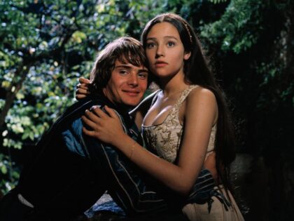 Leonard Whiting plays Romeo Montague and Olivia Hussey plays Juliet Capulet in the 1968 production of Shakespeare's Romeo and Juliet directed by Franco Zeffirelli.
