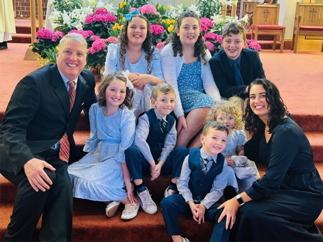 Pro-Life Activist Mark Houck Found Not Guilty of Violating FACE Act - Vimarsana News