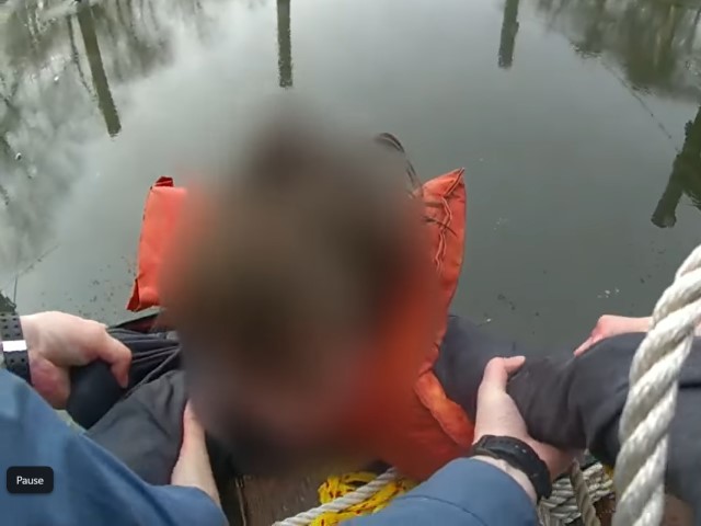 WATCH: Cops Rescue Teen Who Jumped into Icy Waters to Save Friend - Vimarsana News