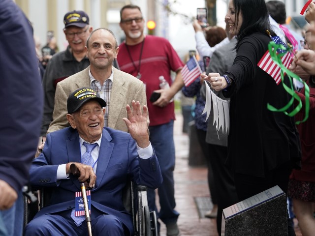 WATCH: Oldest Living Pearl Harbor Survivor Celebrates 105th Birthday - Vimarsana News