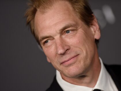 LOS ANGELES, CA - NOVEMBER 07: Actor Julian Sands arrives at the LACMA 2015 Art+Film Gala