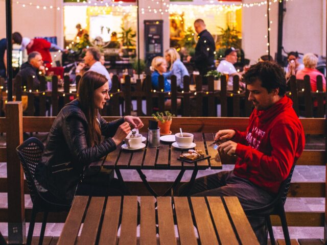 High inflation is causing single individuals to adjust their spending habits when considering outings for a first date, according to a recent survey conducted by Match Group Inc.