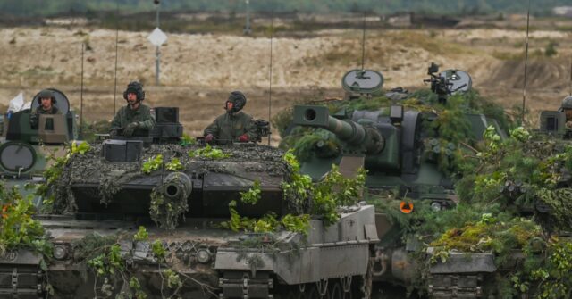 Poland Seeks German Approval to Send Tanks to Ukraine