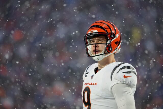 Quarterback Joe Burrow led the Cincinnati Bengals to victory in the snow at the Buffalo Bi