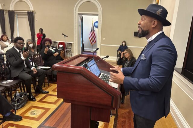 Philanthropy Gun Violence White House The Associated Press