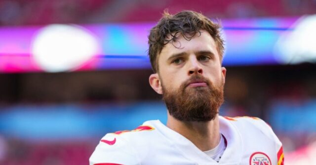 Chiefs' Harrison Butker Decries Funeral for Atheist Trans Activist at St. Patrick's Cathedral: 'Making Fun of Our Lord' thumbnail