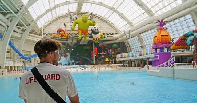 Dreamworks Water Park New Jersey American Dream Mall File2020 Ap 640x335 