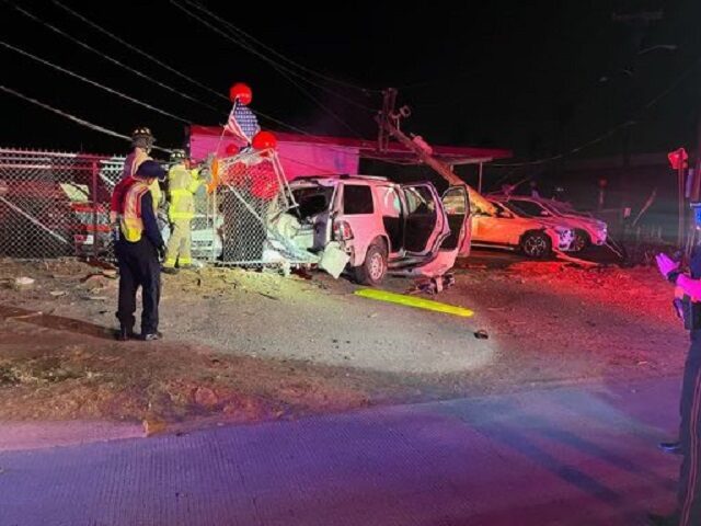Migrants abandoned in crashed car near border. (U.S. Border Patrol/Rio Grande Valley Secto