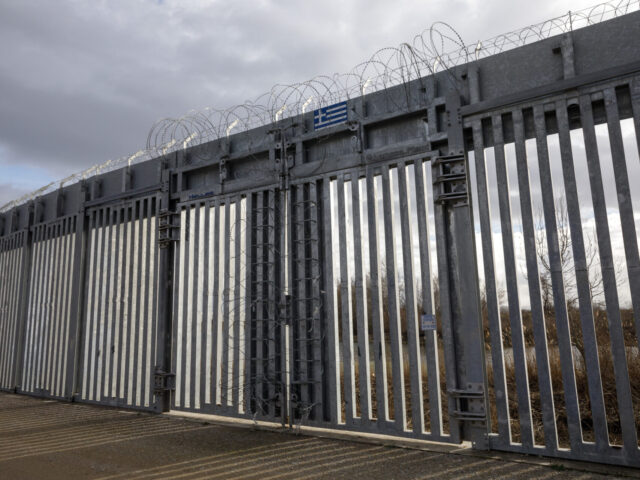 Pro-Migration NGOs Claim Border Walls 'As Bad as Brexit' - Vimarsana News
