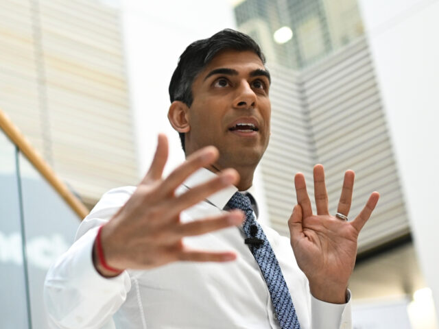 DARLINGTON, ENGLAND - JANUARY 30: British Prime Minister Rishi Sunak speaks during a Q&A at Teesside University, on January 30, 2023 in Darlington, England. (Photo by Oli Scarff - WPA Pool/Getty Images)
