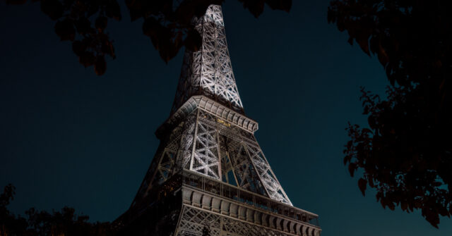 Paris: Female Tourists Sexually Abused and Raped Beside Eiffel Tower