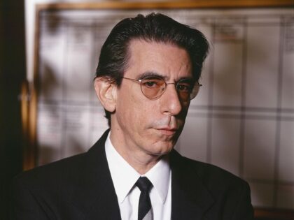 OMICIDE: LIFE ON THE STREET -- Season 6 -- Pictured: Richard Belzer as Det. John Munch --