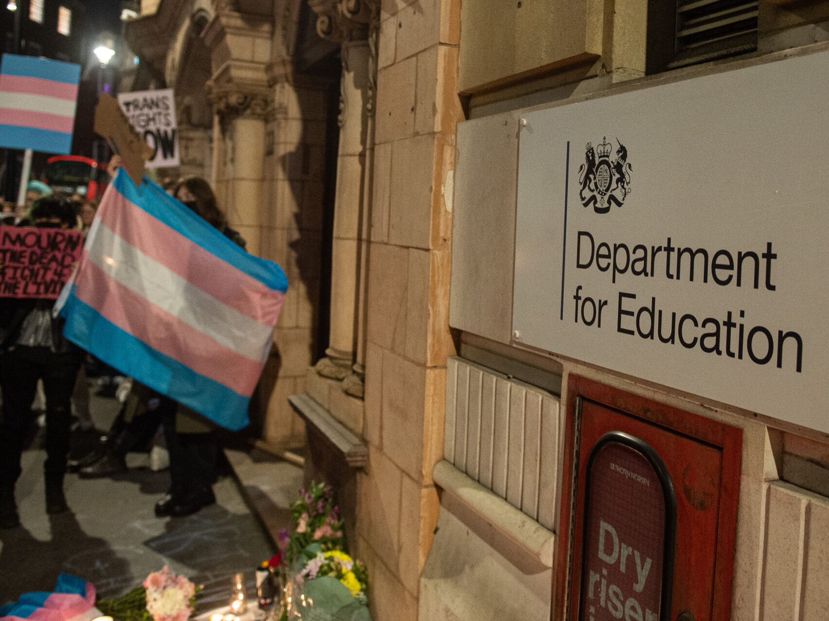Christian Teacher Charged with Misconduct After 'Misgendering' Pupil - Vimarsana News