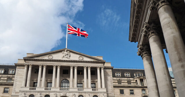 Bank of England Hikes Interest Rates Amid Inflation Crisis - Vimarsana News