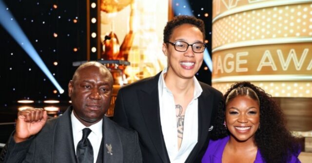 NextImg:WNBA's Brittney Griner Receives Standing Ovation at NAACP Awards Nearly 3 Months After Release from Russian Prison