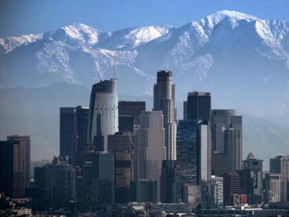 Los Angeles snowy mountains (Richard Vogel / Associated Press)