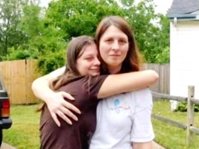 Kayla Hamilton and her mother, Tammy Nobles (Photo via FOX45 News)