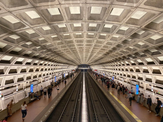 Metro Employee Shot, Killed While Intervening to Protect Woman - Vimarsana News