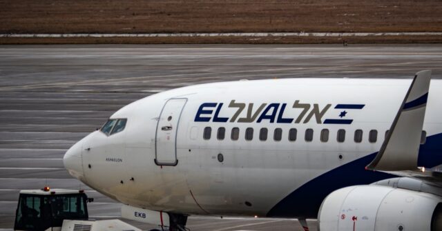 Report: Israeli Airline to Fly Reservists Home on Saturday, Marking 1st Sabbath Flights in 4 Decades