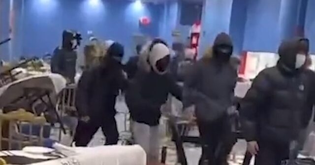 NextImg:VIDEO: Masked, Hooded Vandals Ransack NYC Chinese Restaurant