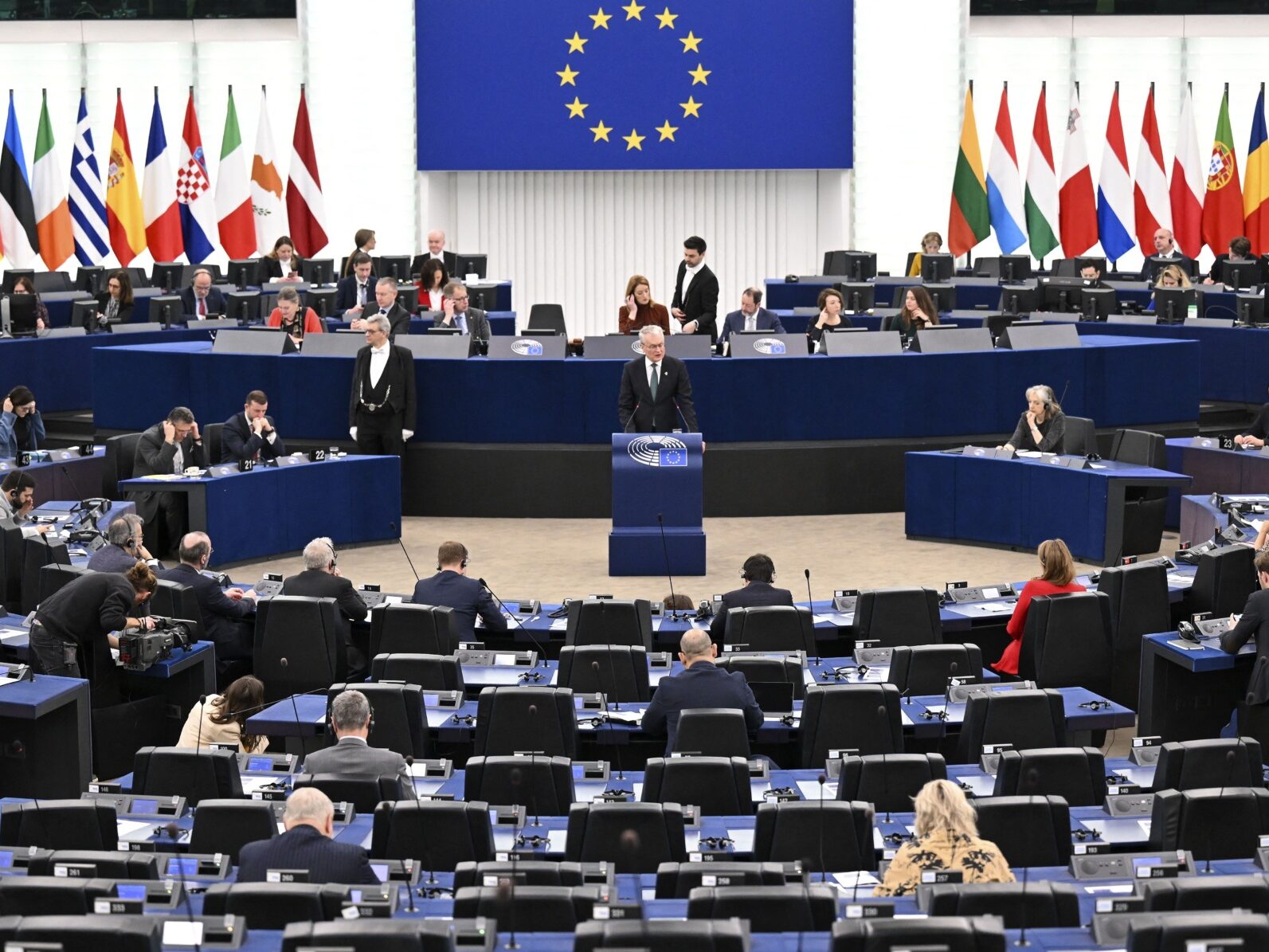EU MPs Agree to Force 'Insane' Green Building Rules on Member States - Vimarsana News