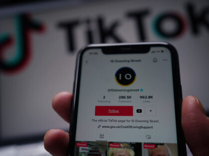 The official Tiktok page for 10 Downing Street on the TikTok app on an iPhone screen. Cabi