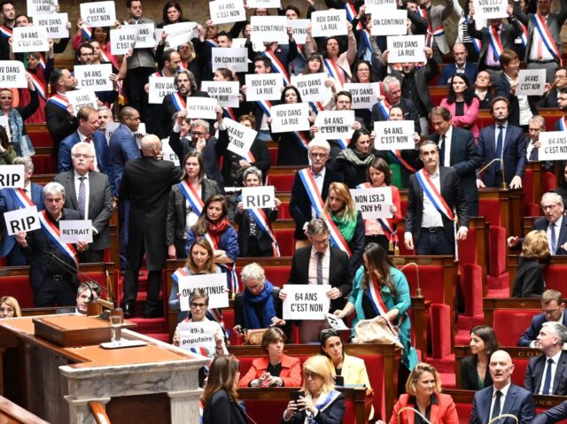 Macron Narrowly Survives Confidence Vote Despite Ongoing Protests - Vimarsana News