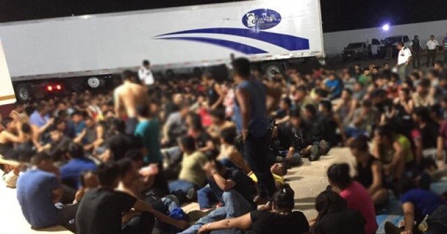 NextImg:Mexican Feds Find 343 Migrants in Abandoned U.S.-Bound Truck