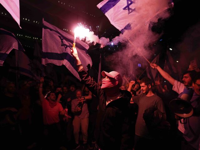Israel protest (Ohad Zwigenberg / Associated Press)