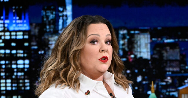 NextImg:Actress Melissa McCarthy Cites Robin Williams, Monty Python, Jack Lemon in Post Supporting Drag Queens