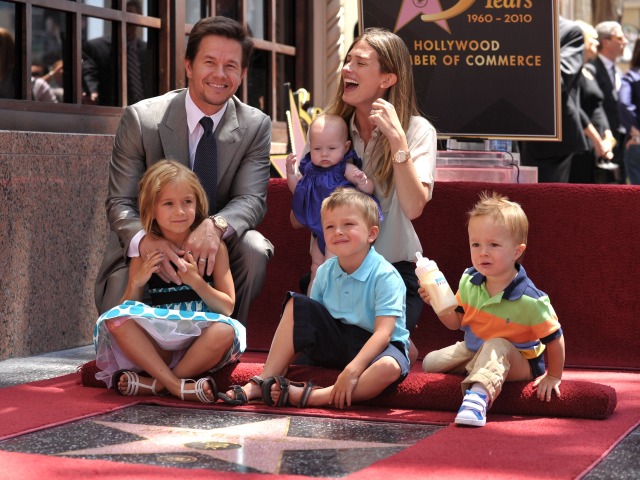 Nolte: Mark Wahlberg Loves His Kids Enough to Get Out of Hollywood - Vimarsana News
