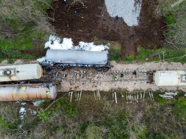 Train Derails in North Dakota, Spills Hazardous Materials that Could Require 10 Days of Cleanup