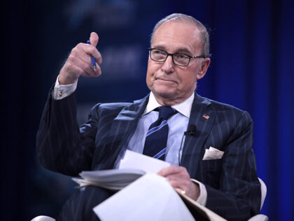 Larry Kudlow speaking at the 2016 Conservative Political Action Conference (CPAC) in National Harbor, Maryland. (Gage Skidmore/Flickr)