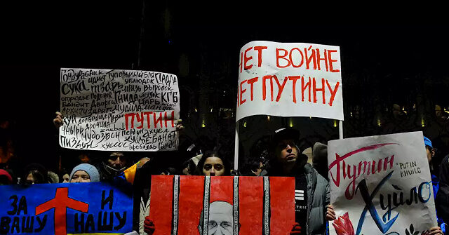 Georgia Parliament, Surrounded by Protesters, Erupts in Fistfight over ‘Foreign Agent’ Law