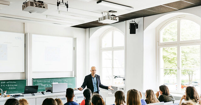 'Damaged:' Professors Blame Pandemic as College Students Struggle with Basic Math