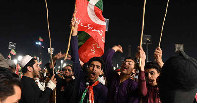 Pakistan Considers Banning Imran Khan’s Party After Failing to Keep Him in Jail