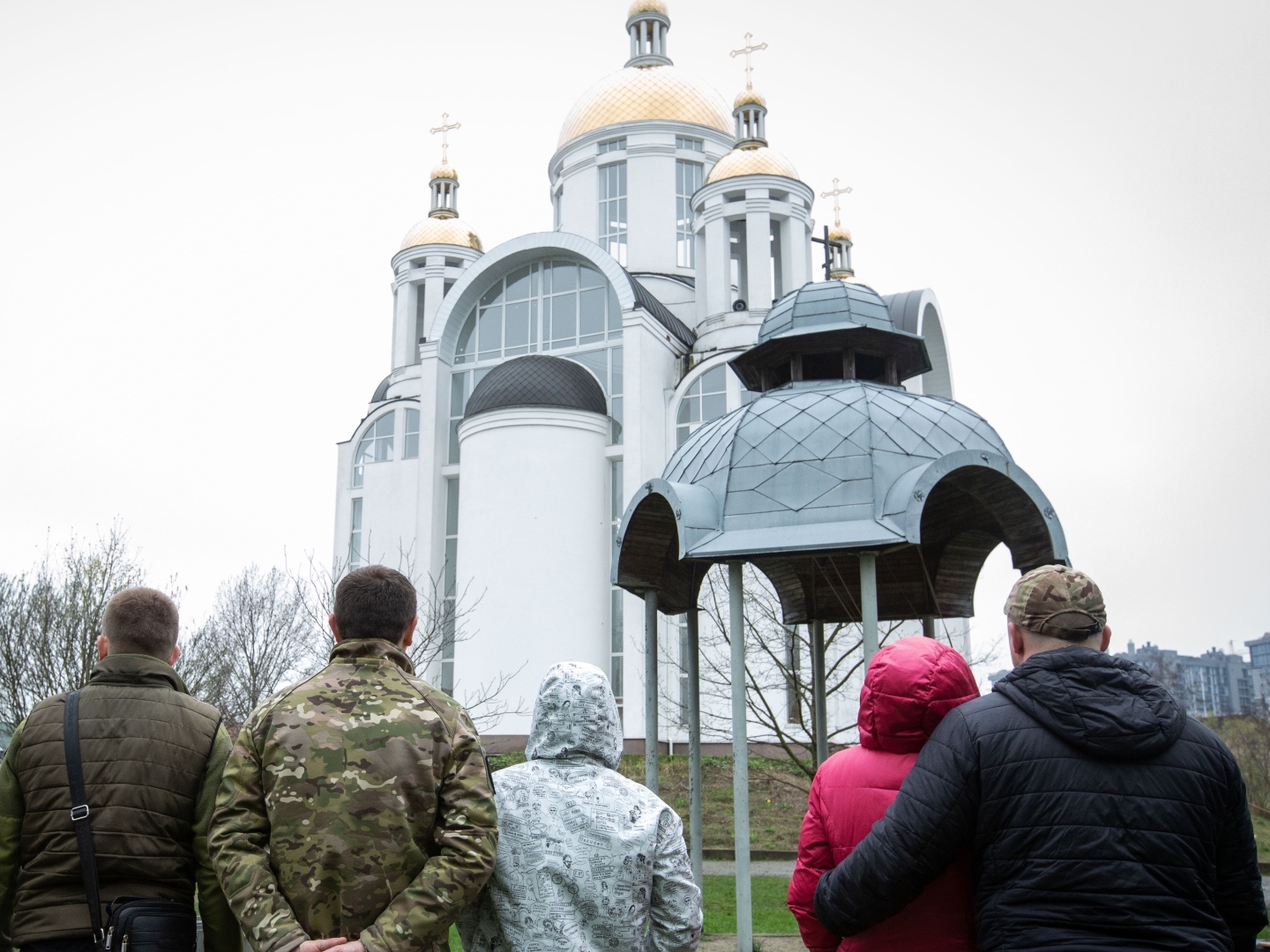 Russia Releases Over a Hundred Ukrainian POWs in Easter Exchange - Vimarsana News