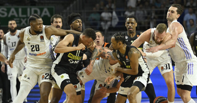 NextImg:Pro Basketball Match Ends in Mass Brawl Leaving One Seriously Injured