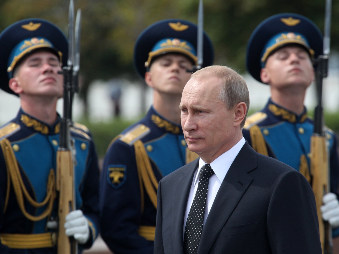 'Digital Prison Camp' -- Putin Signs Electronic Conscription Bill Into Law - Vimarsana News