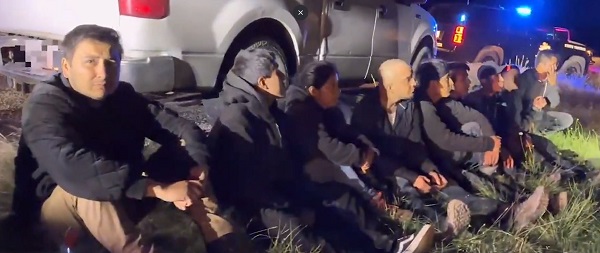 Texas DPS troopers and Del Rio Border Patrol agents apprehend ten migrants allegedly being smuggled by a California man. (Texas Department of Public Safety)