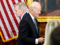 McCarthy, Biden to Meet About Debt Ceiling as Default Looms