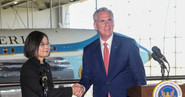 'Do Not Say You Have Not Been Warned': China Hurls Threats at McCarthy for Meeting Taiwan's President - Vimarsana News