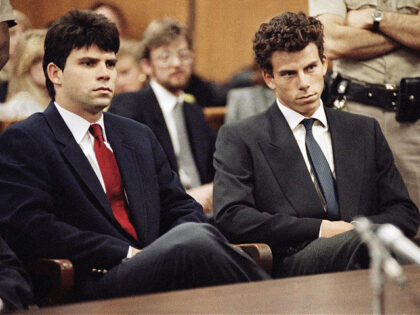 Lyle, left, and Erik Menendez sit in Beverly Hills Municipal Court where their attorneys delayed making pleas on behalf of the brothers who are suspected in the murders of their millionaire parents, Jose and Mary Louise “Kitty” Menendez, in Beverly Hills, Calif., last Aug., March 12, 1990. The arraignment for …