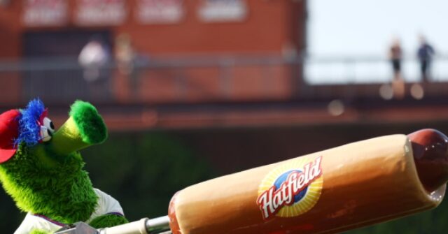 WATCH: Phillies Fans Sling Hot Dogs at Each Other on Dollar Dog Night