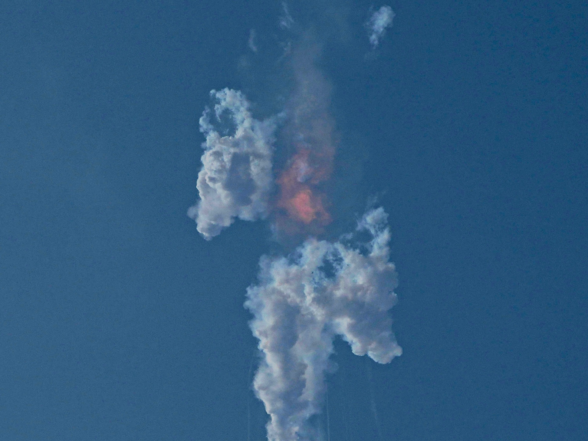 Elon Musk's SpaceX Launches Starship Rocket, Suffers Mid-Flight Failure