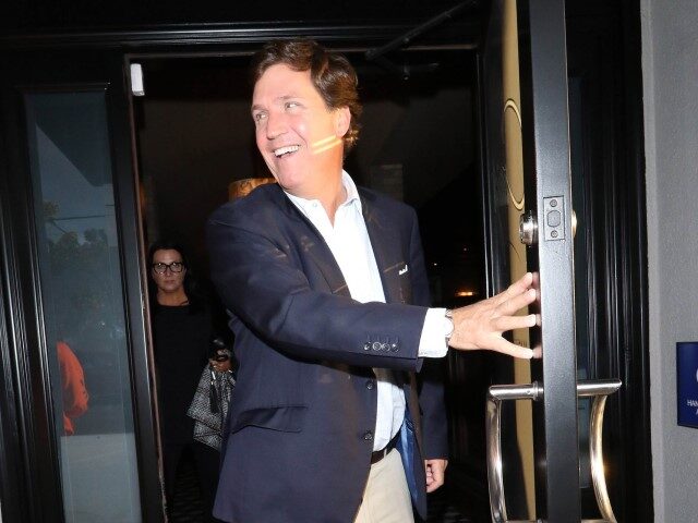 Celebrity Sightings In Los Angeles - April 16, 2019 LOS ANGELES, CA - APRIL 16: Tucker Carlson is seen on April 16, 2019 in Los Angeles, California. (Hollywood To You/Star Max/GC Images)
