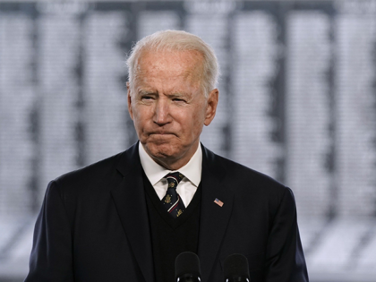 Ukraine - President Joe Biden speaks at a Memorial Day event at Veterans Memorial Park at