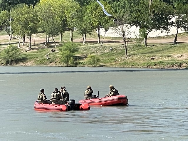 Texas military forces deploy in Eagle Pass in preparation for next month's scheduled end of Title 42. (Randy Clark/Breitbart Texas)
