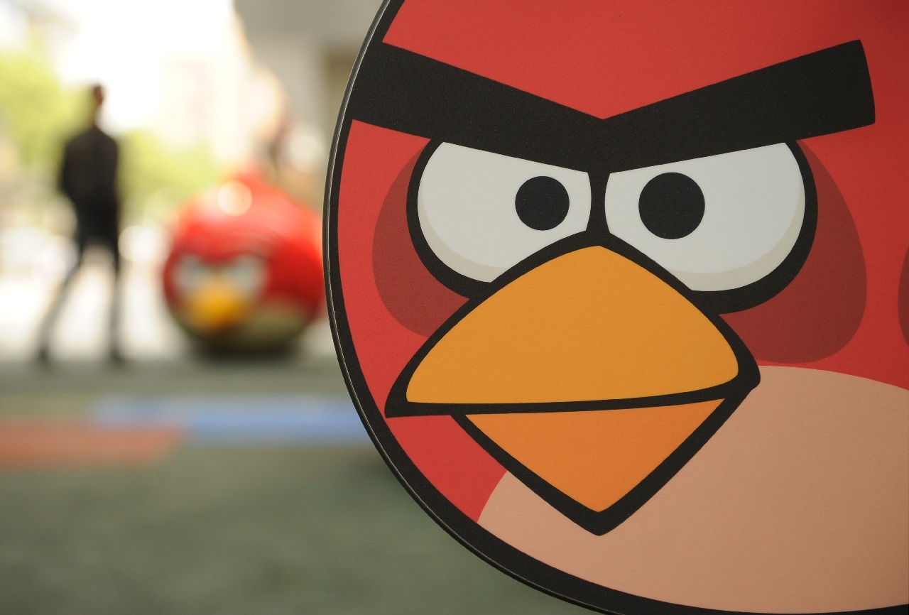 Angry birds maker. Создатель angry birds. rovio animation энгри бердз. аватарки энгри бердз. крутые аватарки энгри бердс.