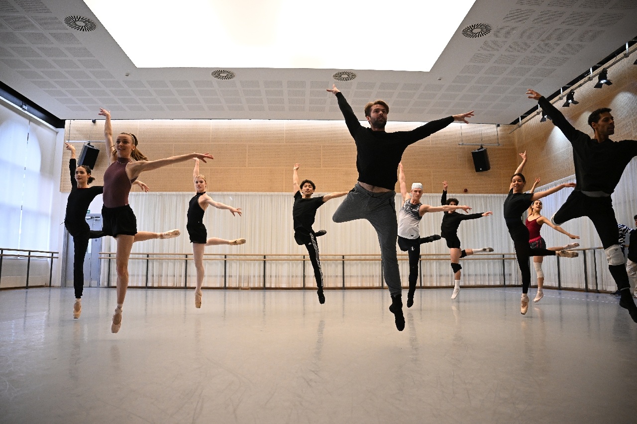 Gets dance. Teatro alla Scala балет. HR танцы.